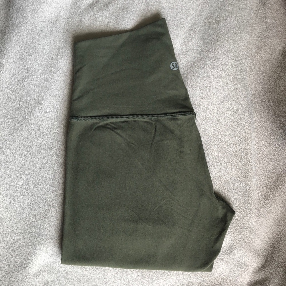 Lululemon Align Crops: Fatigue Green Sz 6